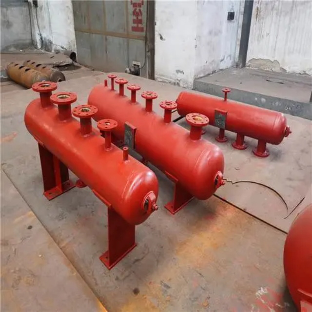 振兴分集水器安装高度